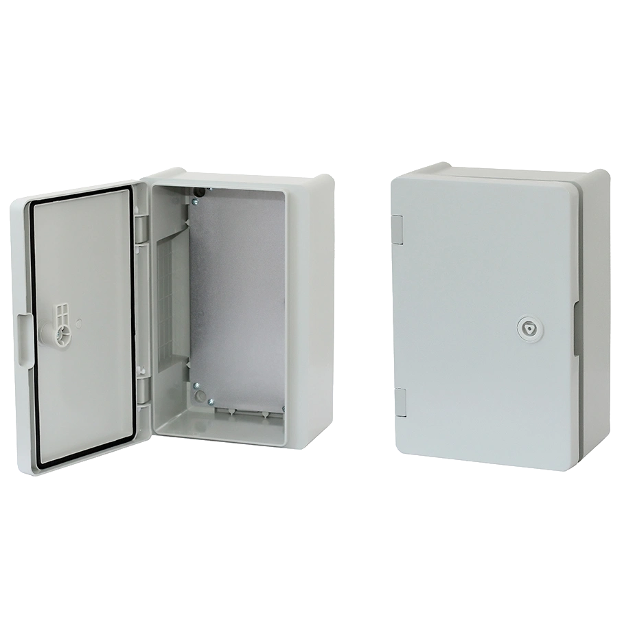 Щит з монтажною панеллю,опалові двері IP 65 · ERKA 022